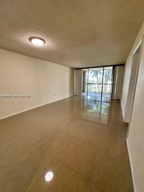 Gardens of Kendall South · #211 in Miami - Photo 6