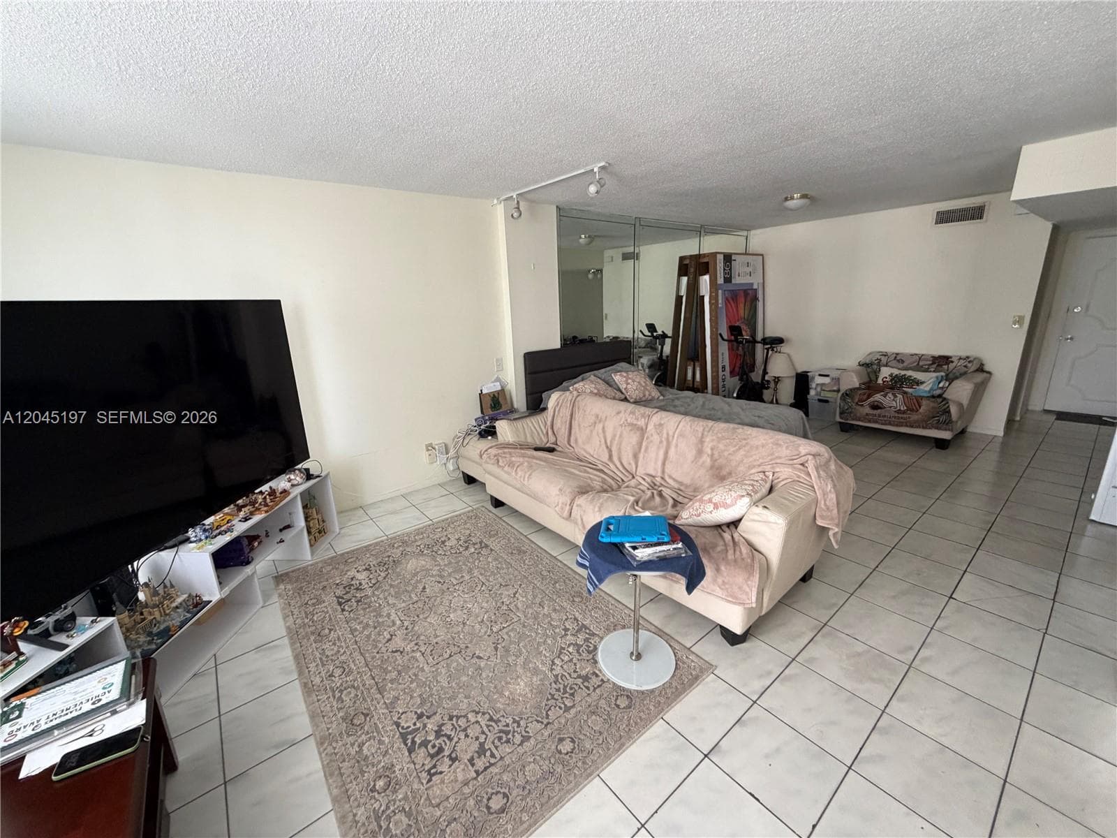 PLAZA TOWERS SOUTH CONDO · #508 in Hallandale Beach - Photo 6