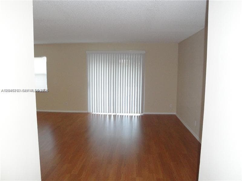 VENETIAN GARDENS · #I208 in Hialeah - Photo 2