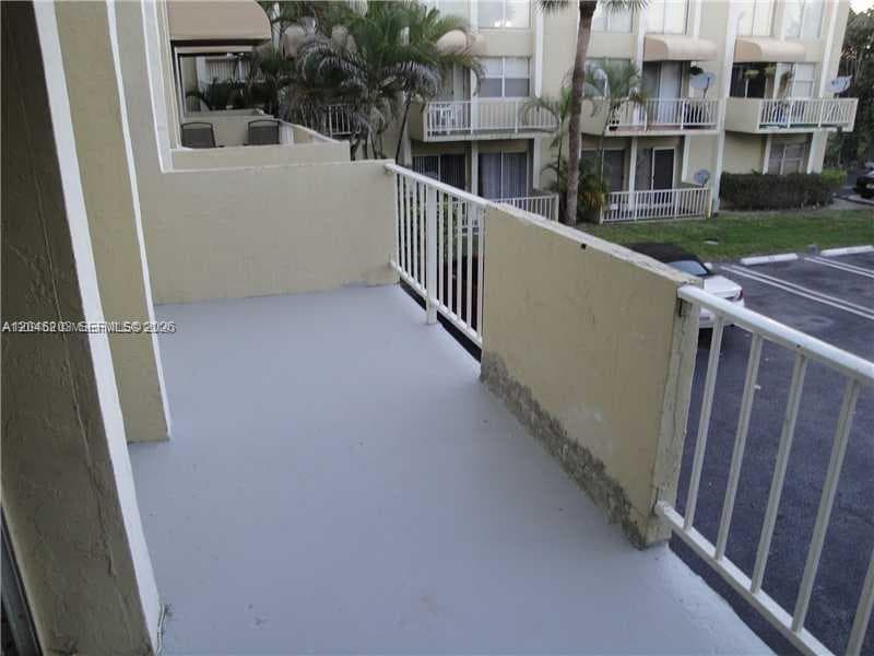 VENETIAN GARDENS · #I208 in Hialeah - Photo 8