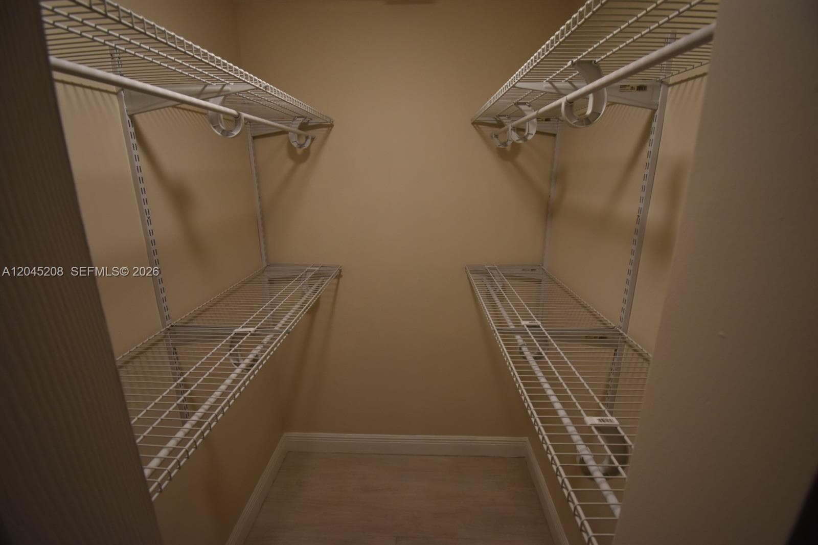 LAKE PLACID CONDO · #A24 in Miami Lakes - Photo 10
