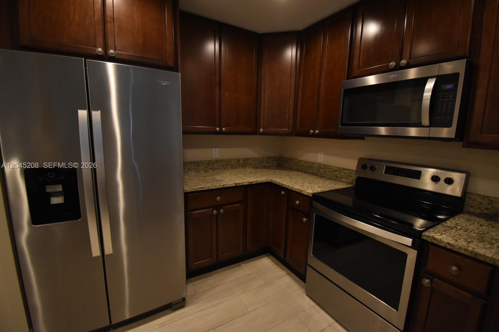 LAKE PLACID CONDO · #A24 in Miami Lakes - Photo 4