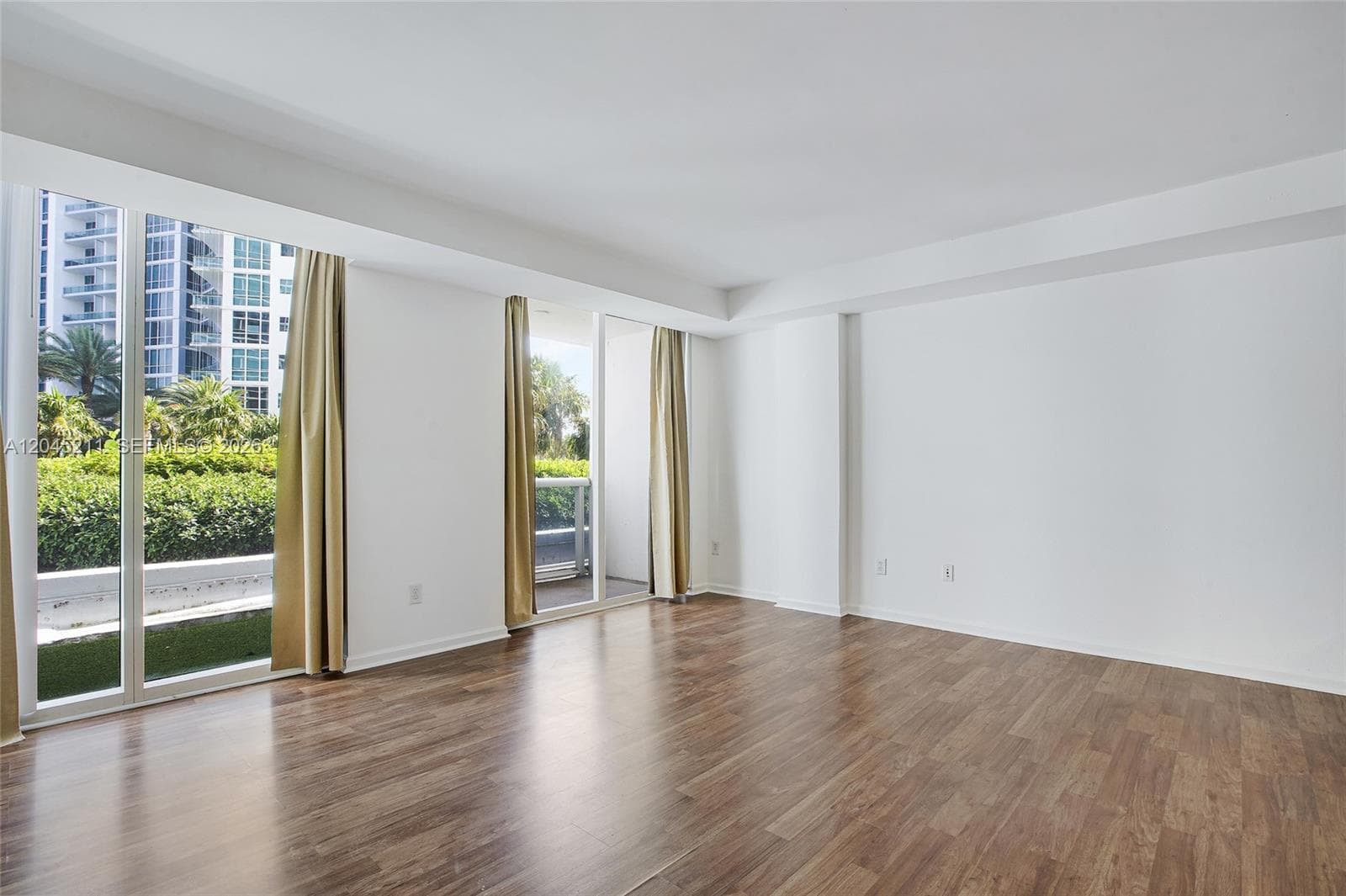 Harbour House · #201 in Bal Harbour - Photo 18