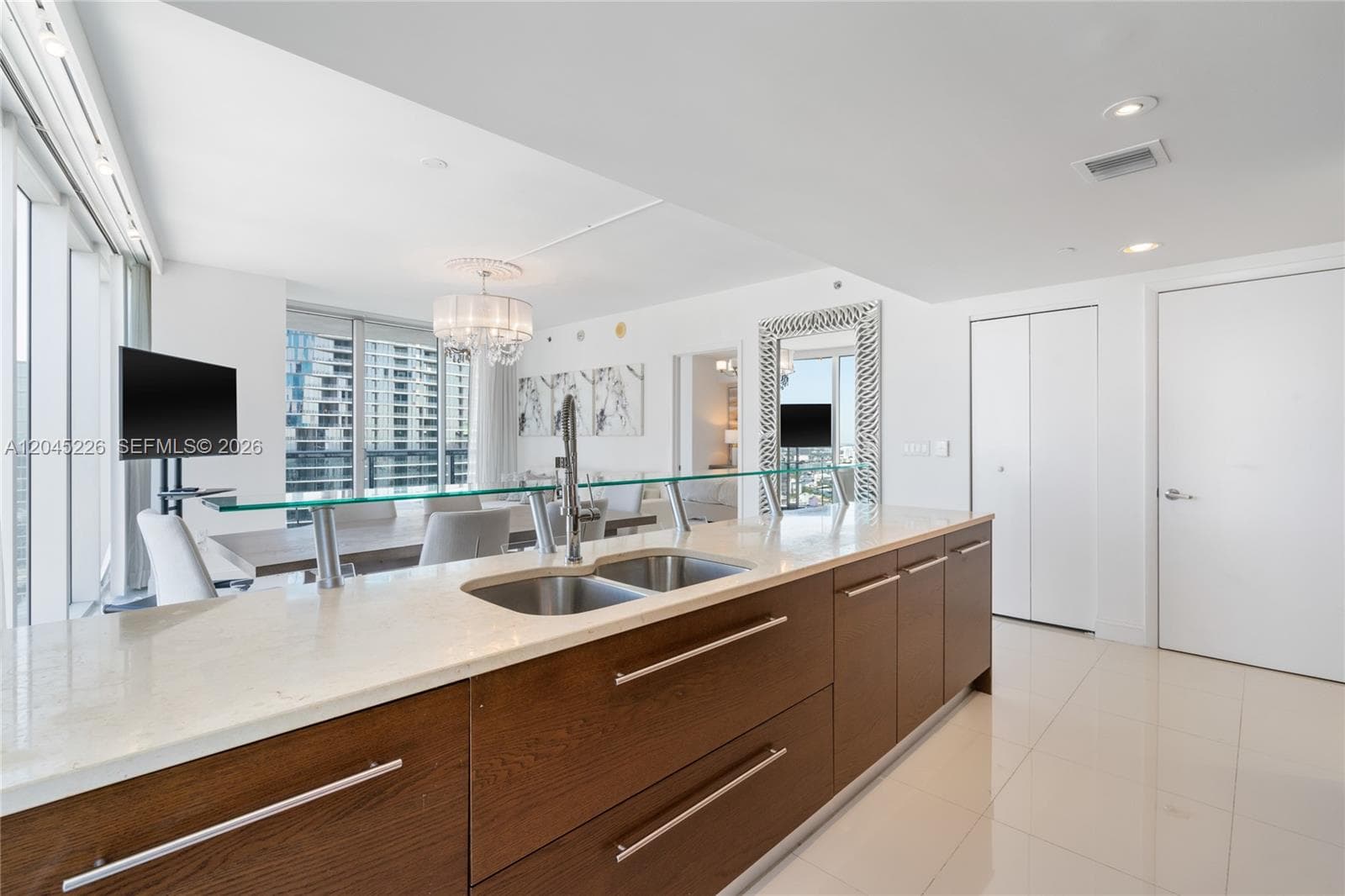 Icon Brickell I · #4315 in Miami - Photo 23