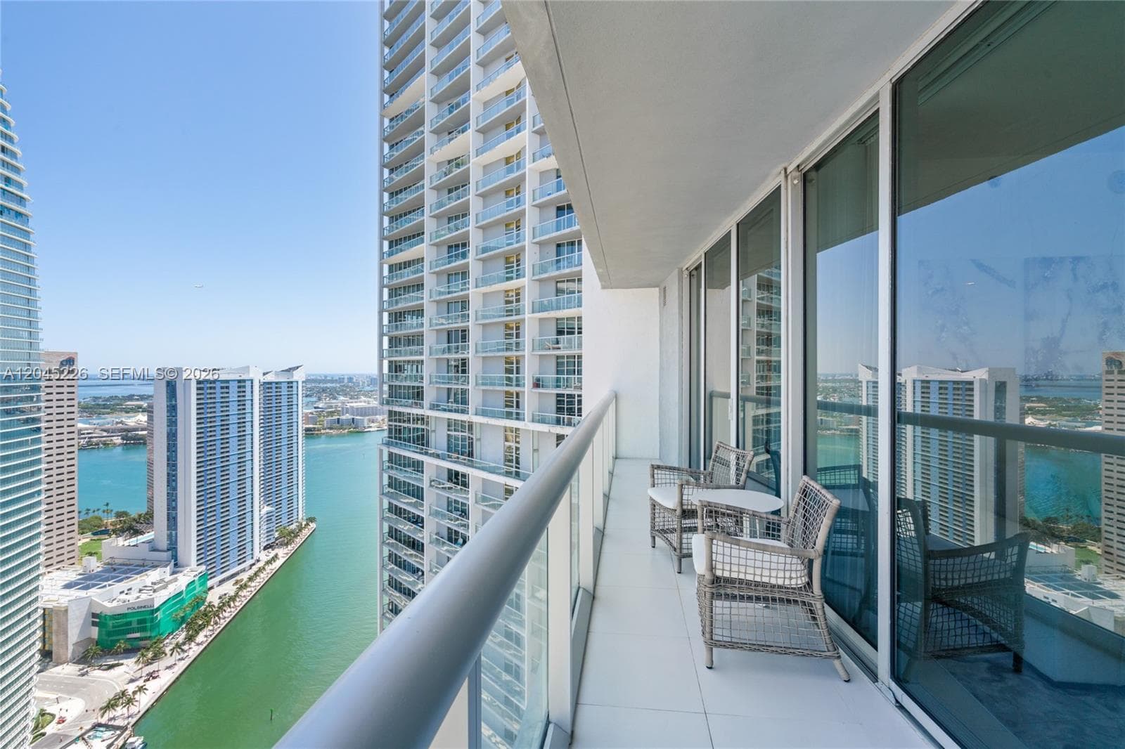 Icon Brickell I · #4315 in Miami - Photo 38