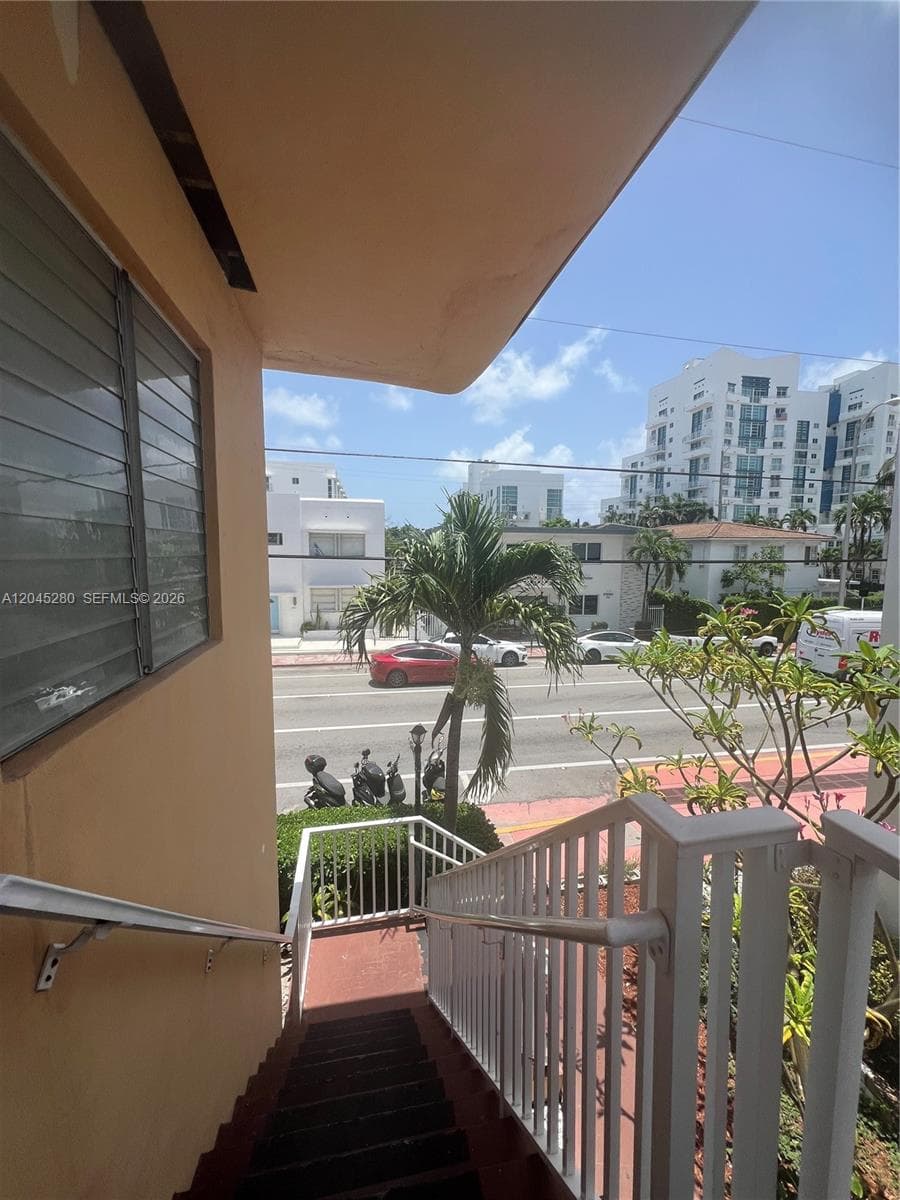 THE WILLIAM LEE CONDO · #8 in Miami Beach - Photo 2
