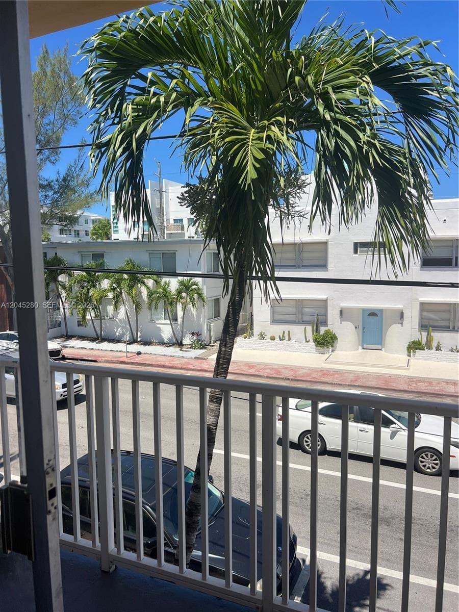 THE WILLIAM LEE CONDO · #8 in Miami Beach - Photo 1