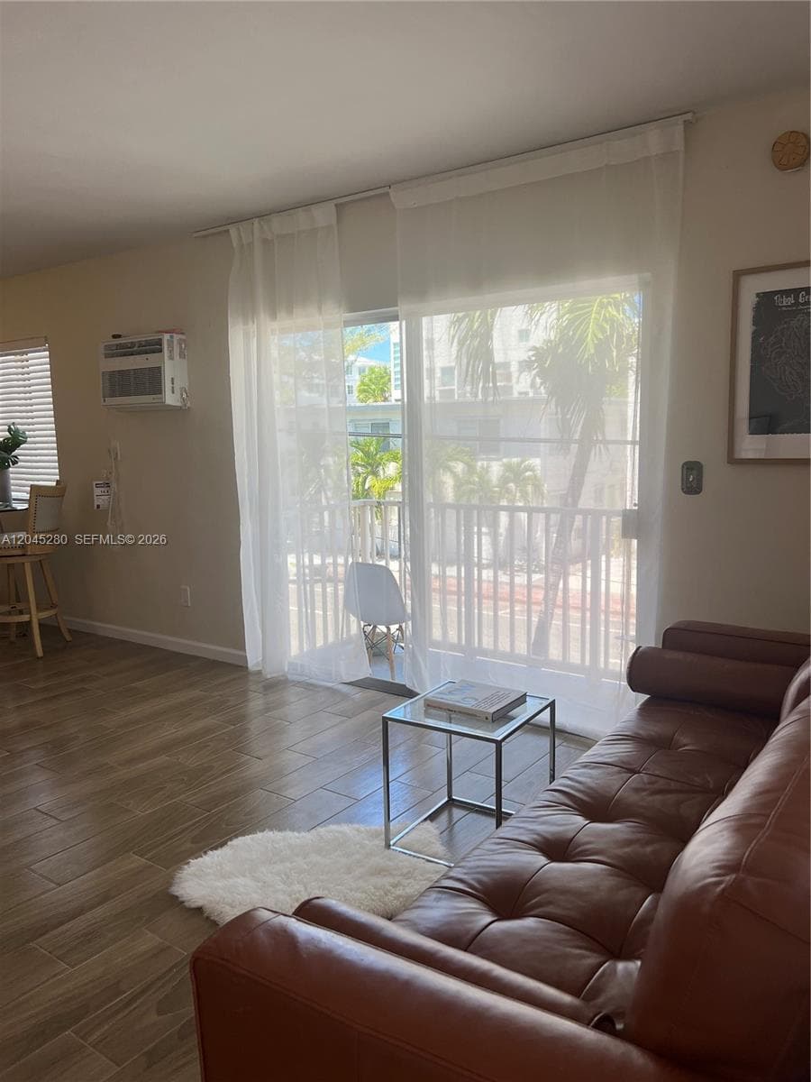 THE WILLIAM LEE CONDO · #8 in Miami Beach - Photo 4
