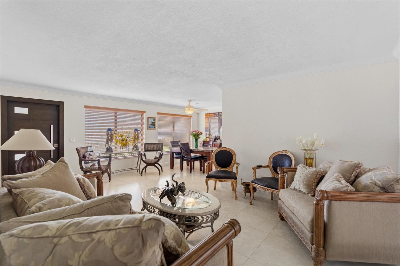 Sitting and Dining Area