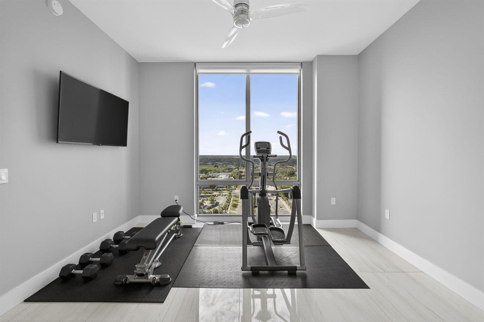 BEDROOM 3/GYM