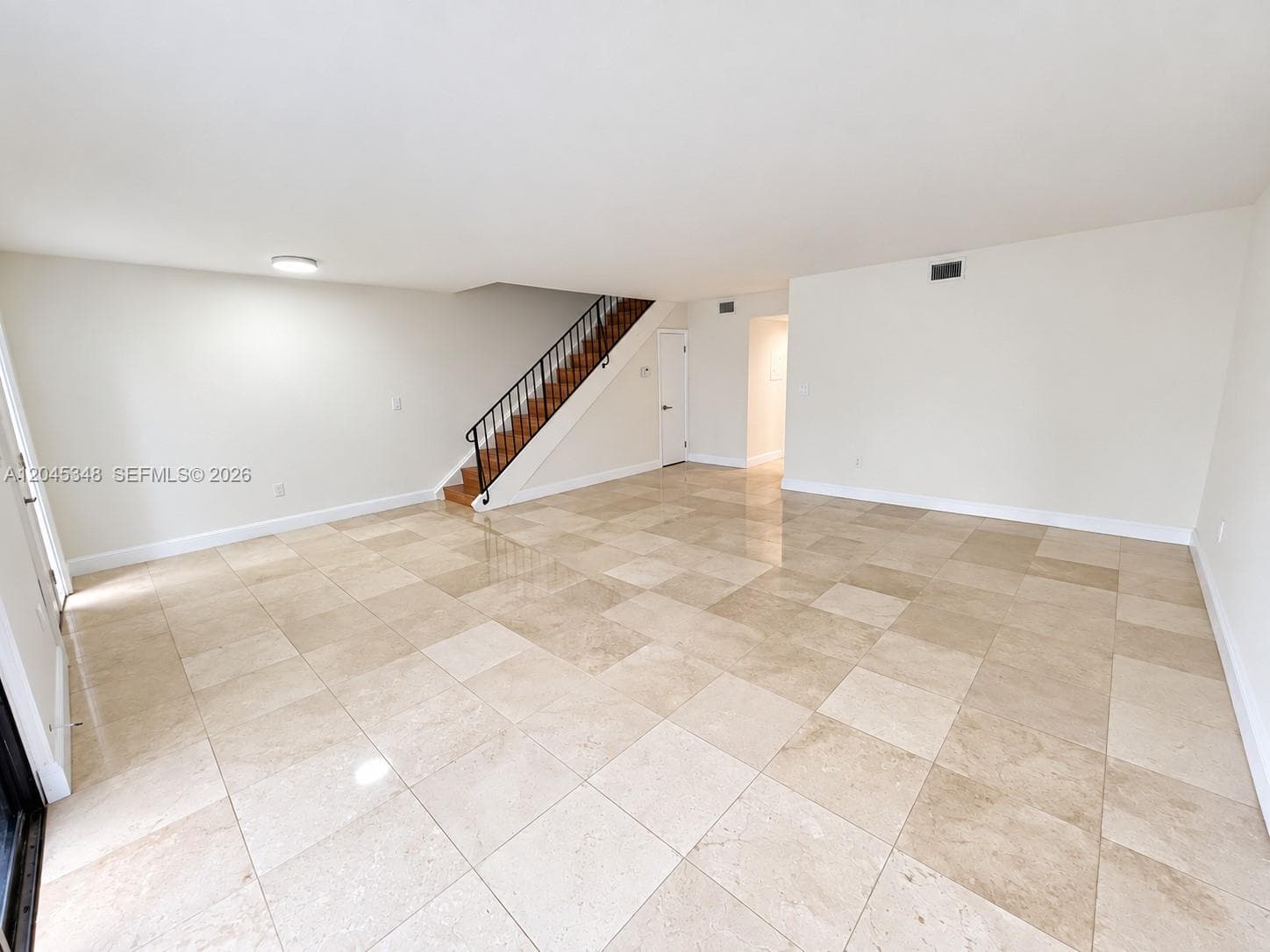 3756 NE 166th St #112 photo 6