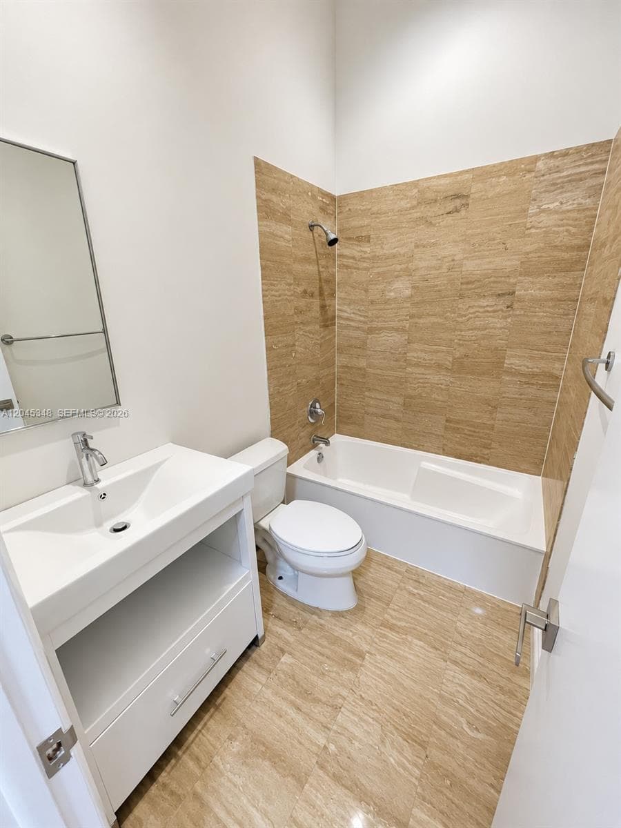 3756 NE 166th St #112 photo 31