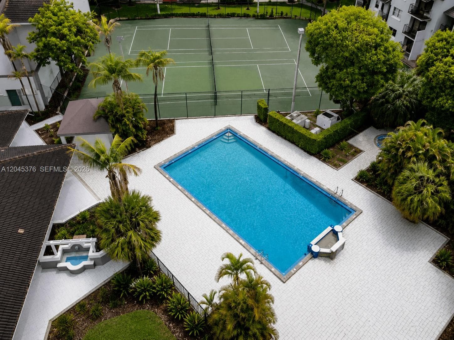VILLA BELLINI CONDO · #108 in Hialeah - Photo 17