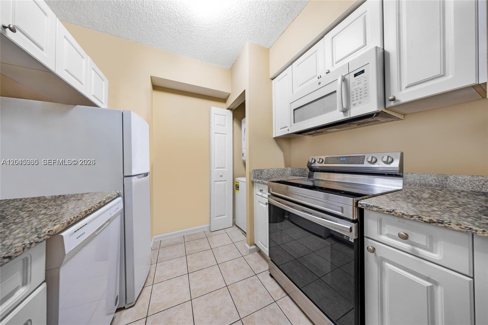 Porto Bellagio · #2222 in Sunny Isles Beach - Photo 11