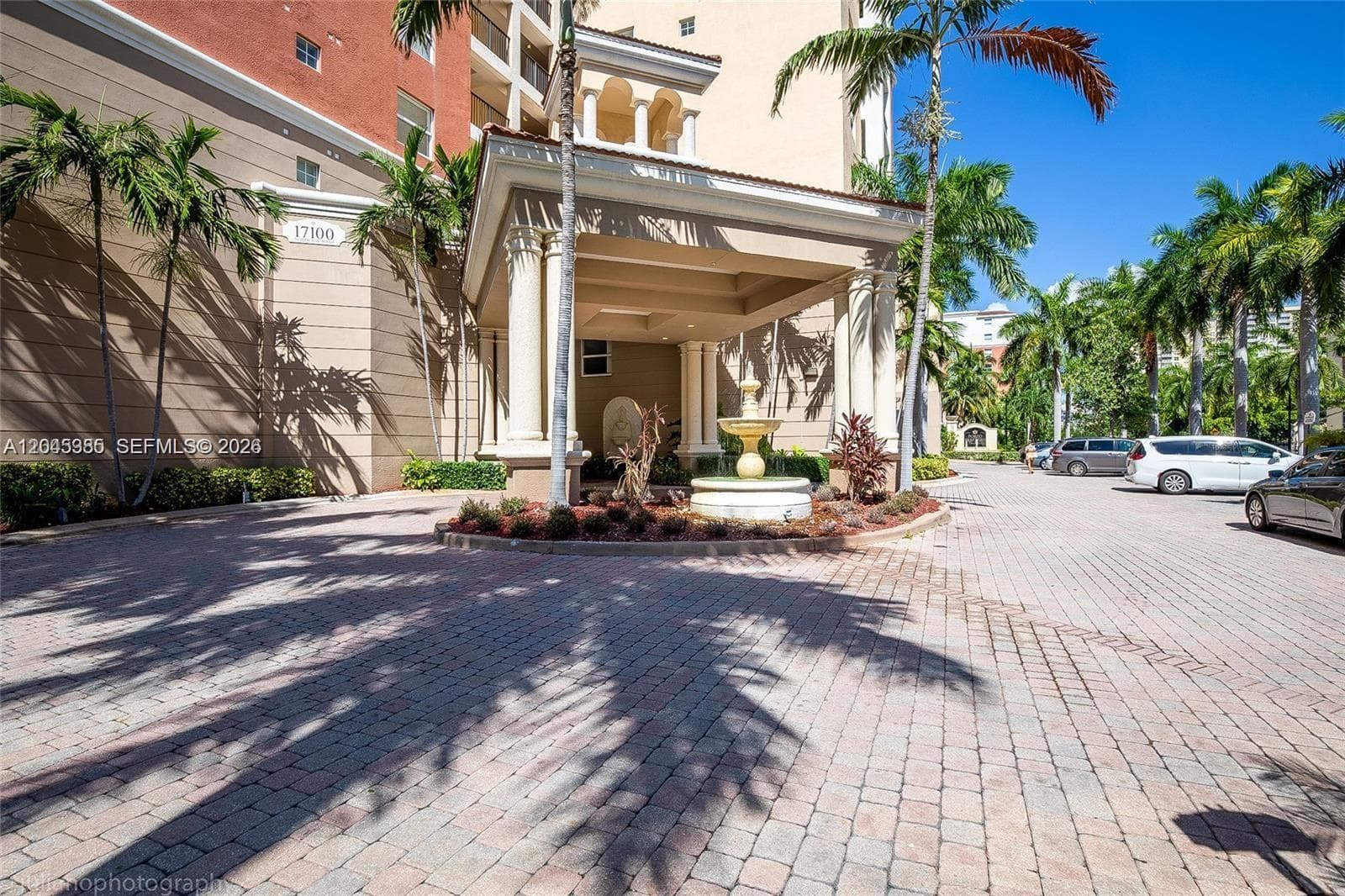 Porto Bellagio · #2222 in Sunny Isles Beach - Photo 4