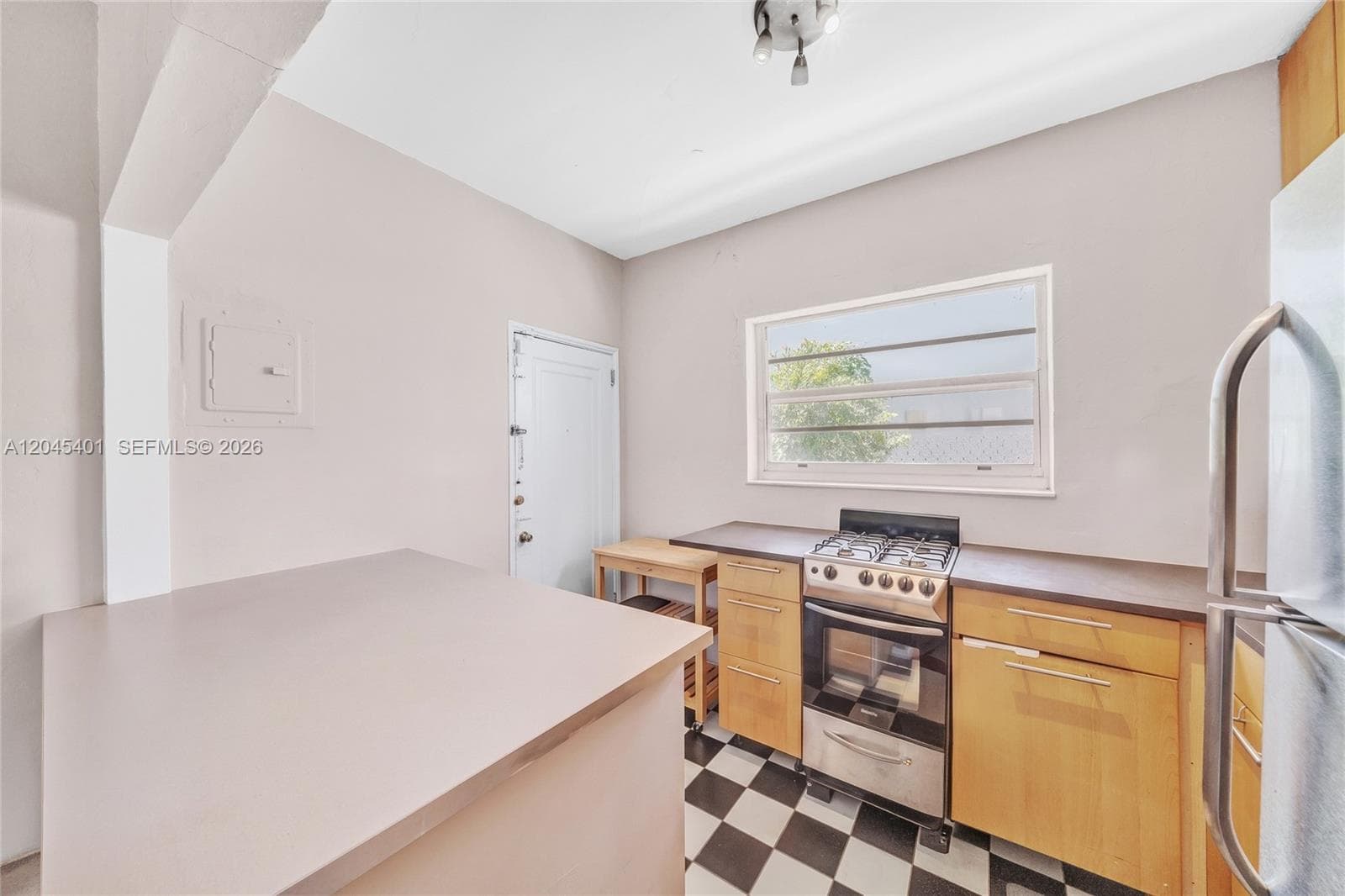 MERIDIAN BEACH CONDO · #108 in Miami Beach - Photo 8