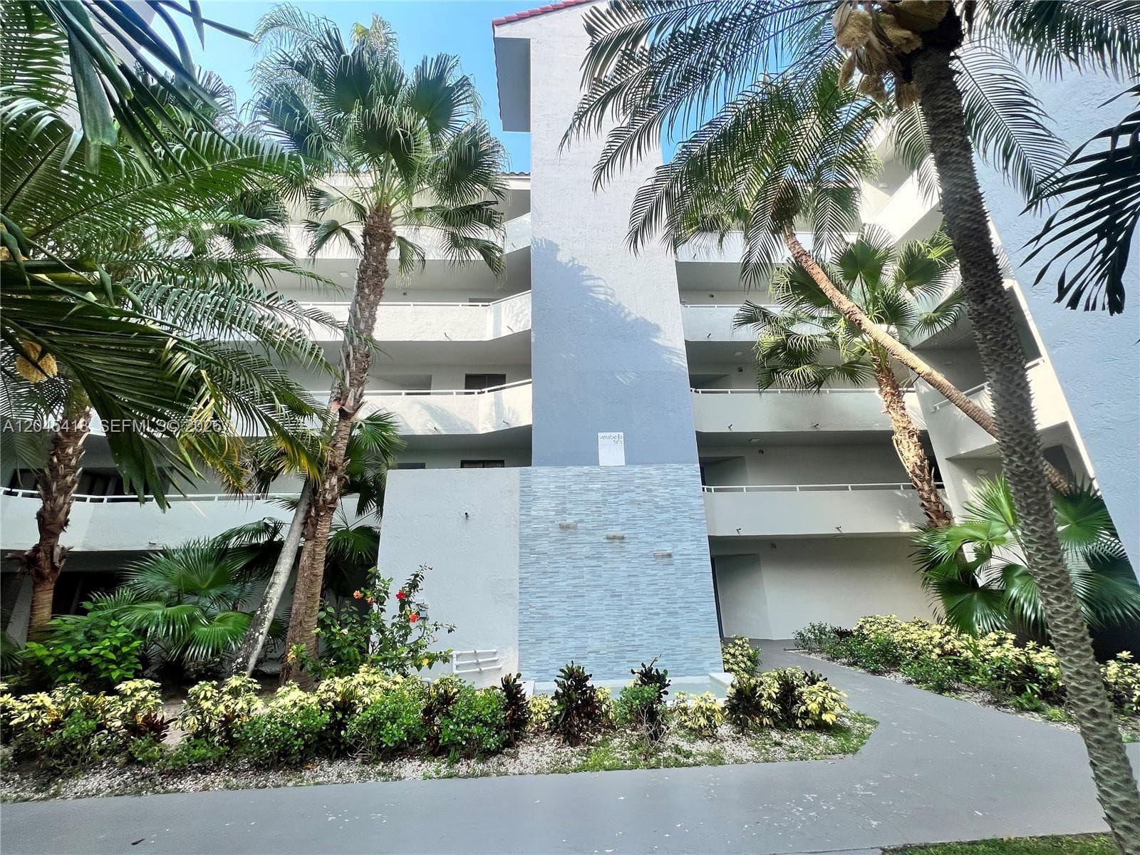 VERABELLA FALLS CONDO · #E-209 in Miami - Photo 7