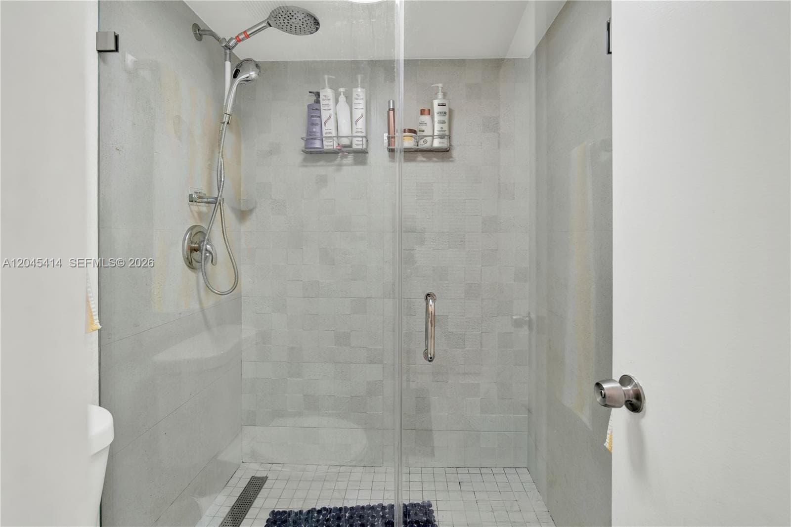 Garden Lake Towers Condo · #205 in Miami - Photo 16