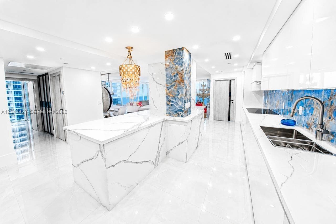 Beach Club III · #3601 in Hallandale Beach - Photo 7