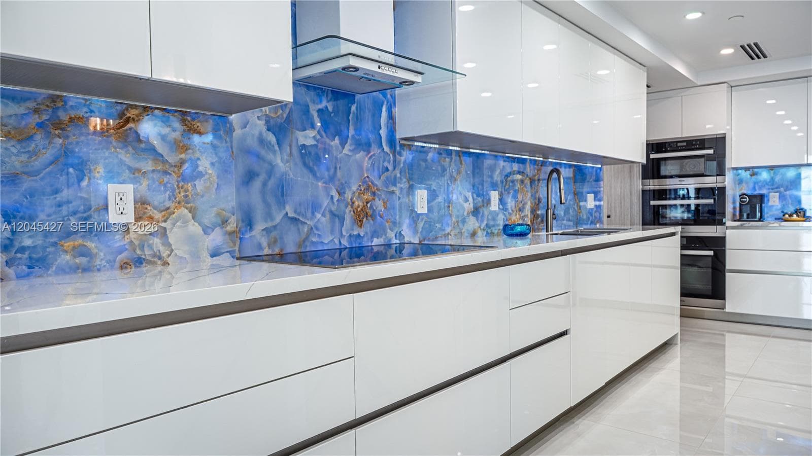 Beach Club III · #3601 in Hallandale Beach - Photo 25