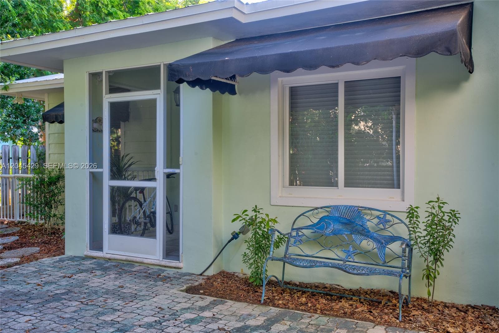 27 Blue Runner St photo 37