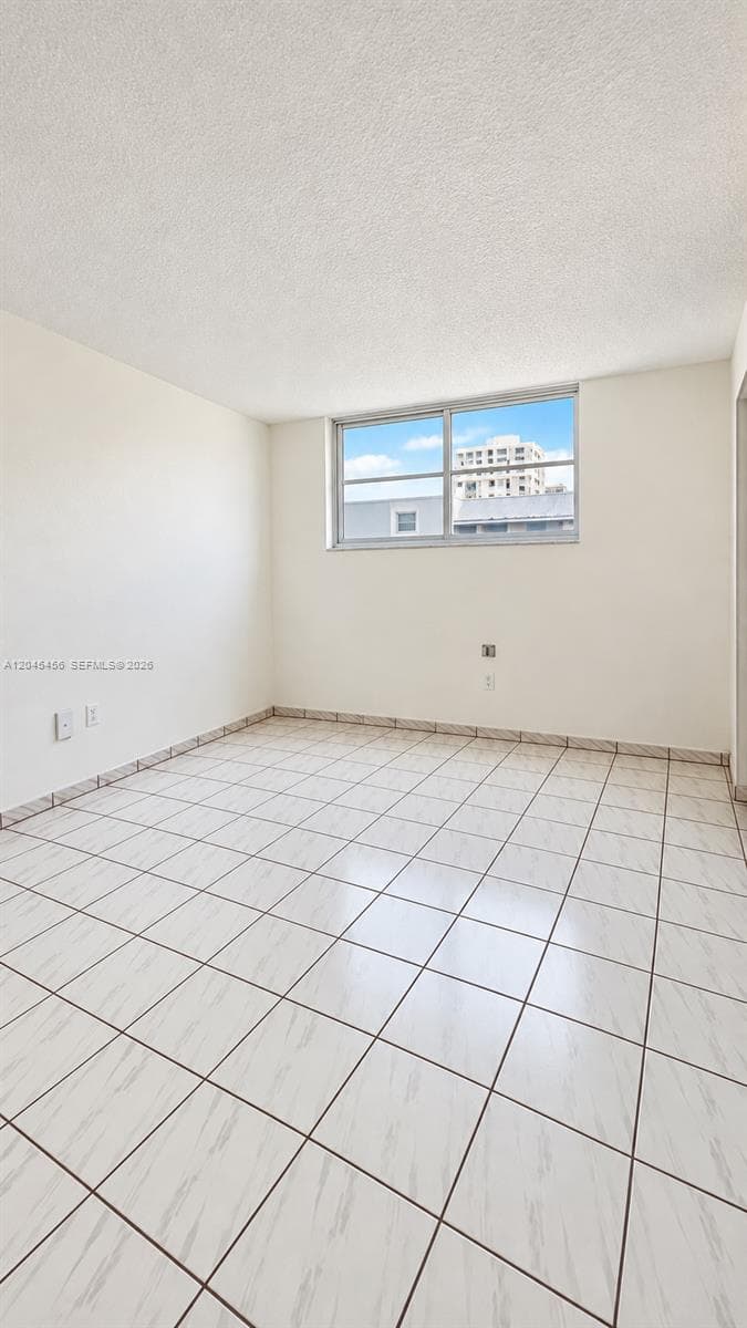 1750 JAMES APARTMENTS CON · #7K in Miami Beach - Photo 4