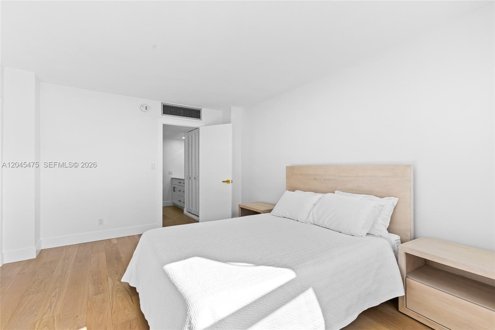 Nassau House · #302 in Pompano Beach - Photo 4