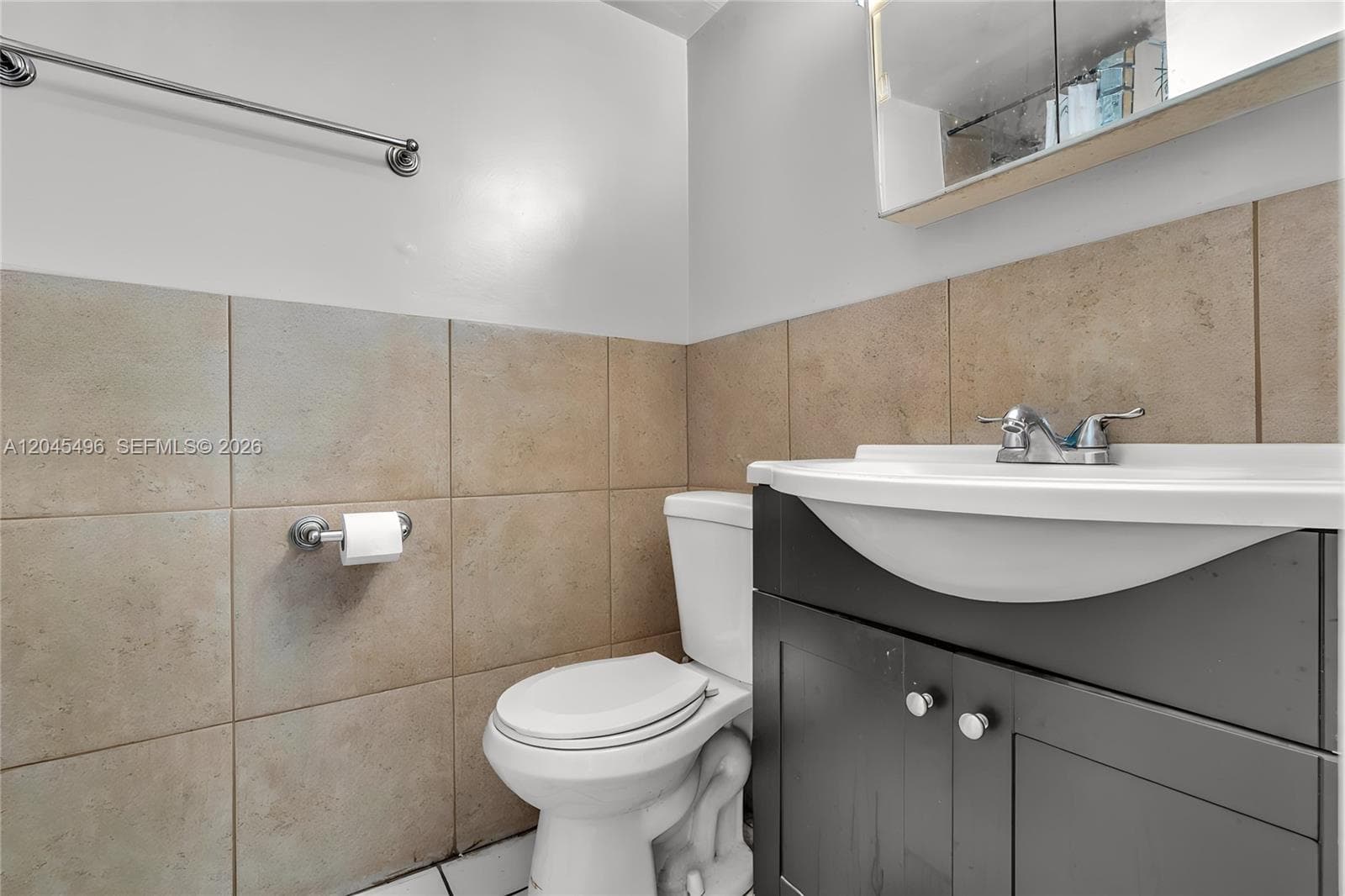 BAYCOURT TOWERS CONDO · #3M in Miami Beach - Photo 12