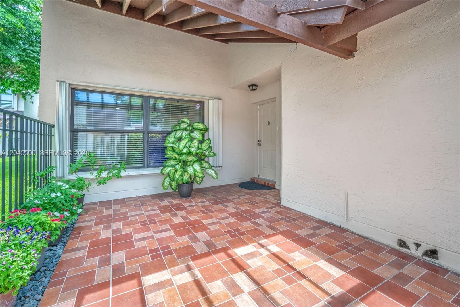 10060 SW 137th Ct photo 5