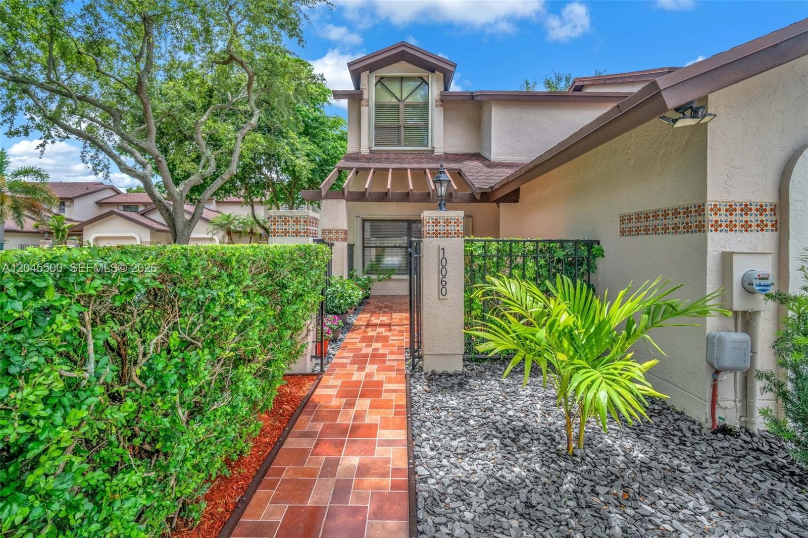 10060 SW 137th Ct photo 4
