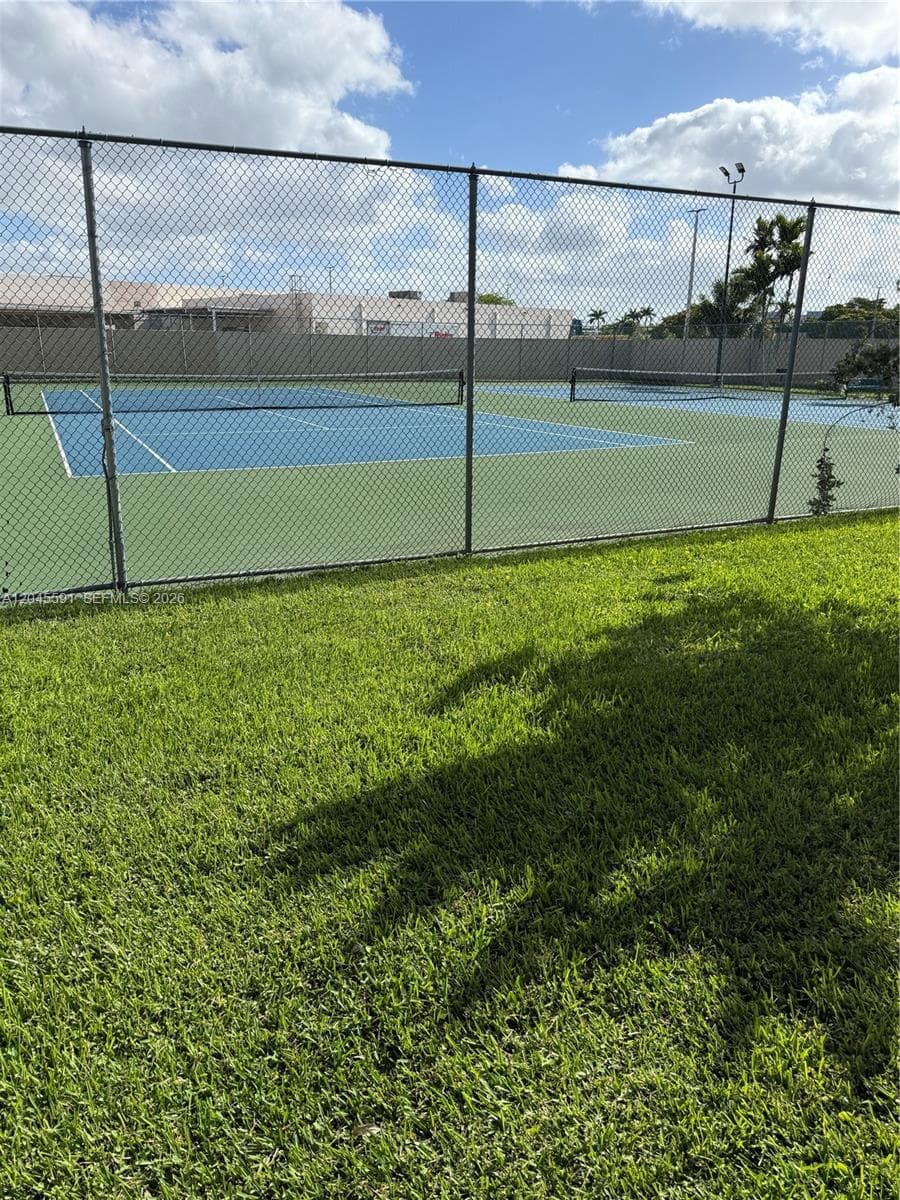 THE GARDENS OF KENDALL CO · #302 in Miami - Photo 27
