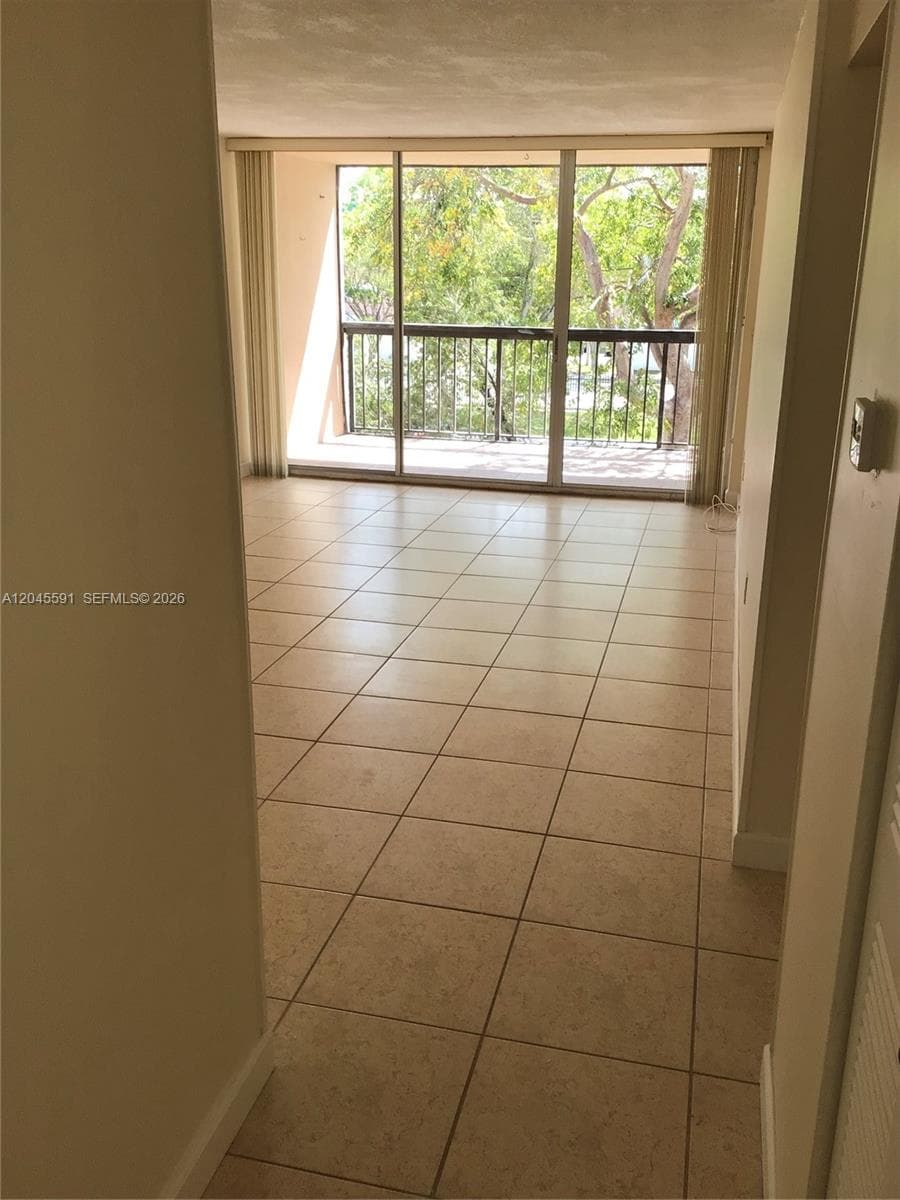 THE GARDENS OF KENDALL CO · #302 in Miami - Photo 20