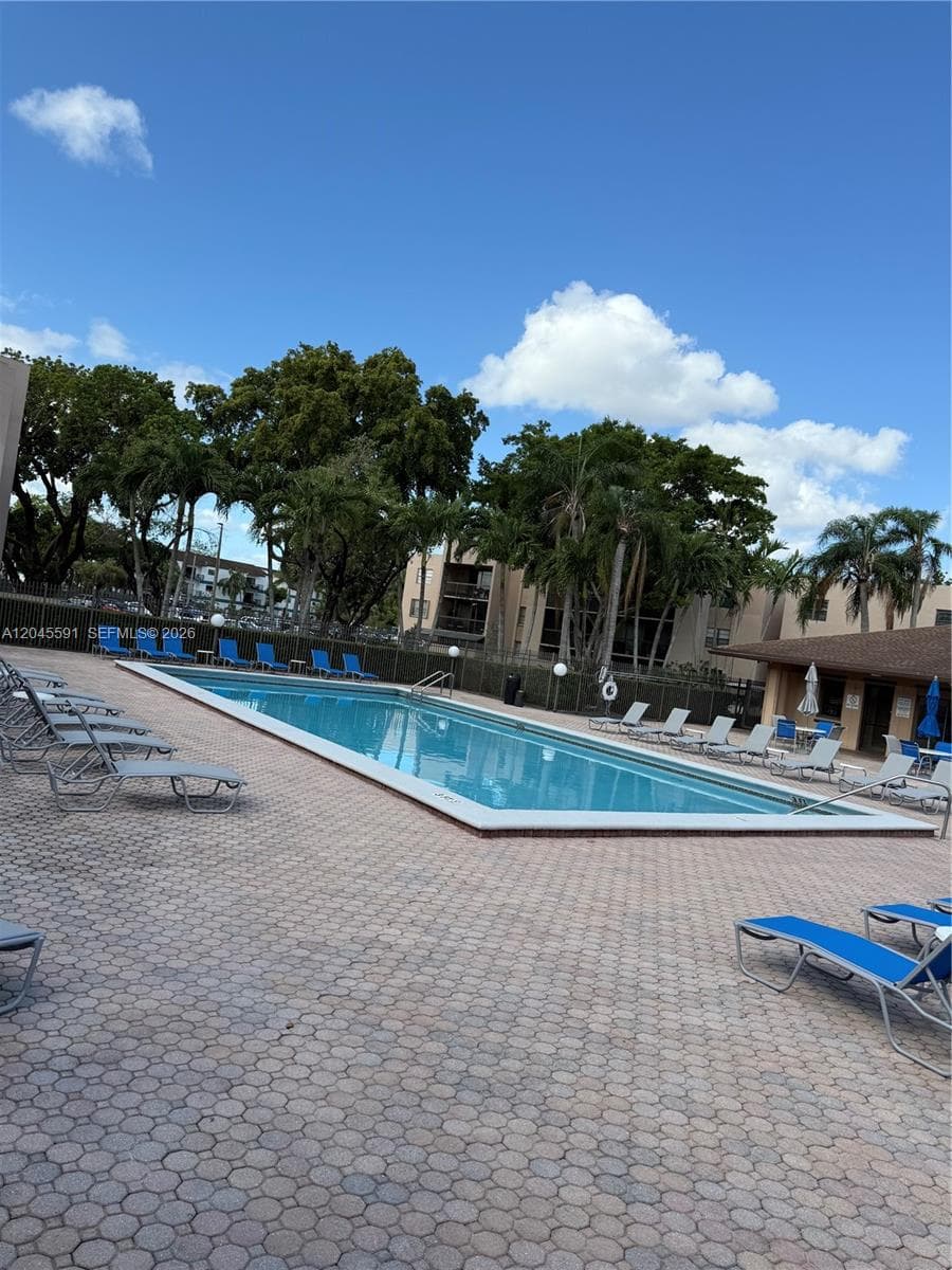THE GARDENS OF KENDALL CO · #302 in Miami - Photo 30