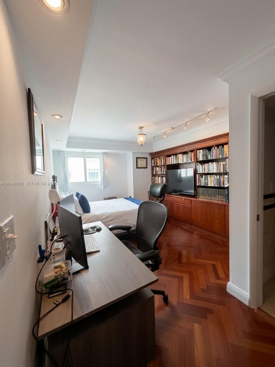 OCEANBLUE CONDO OF MIAMI · #712 in Miami Beach - Photo 10