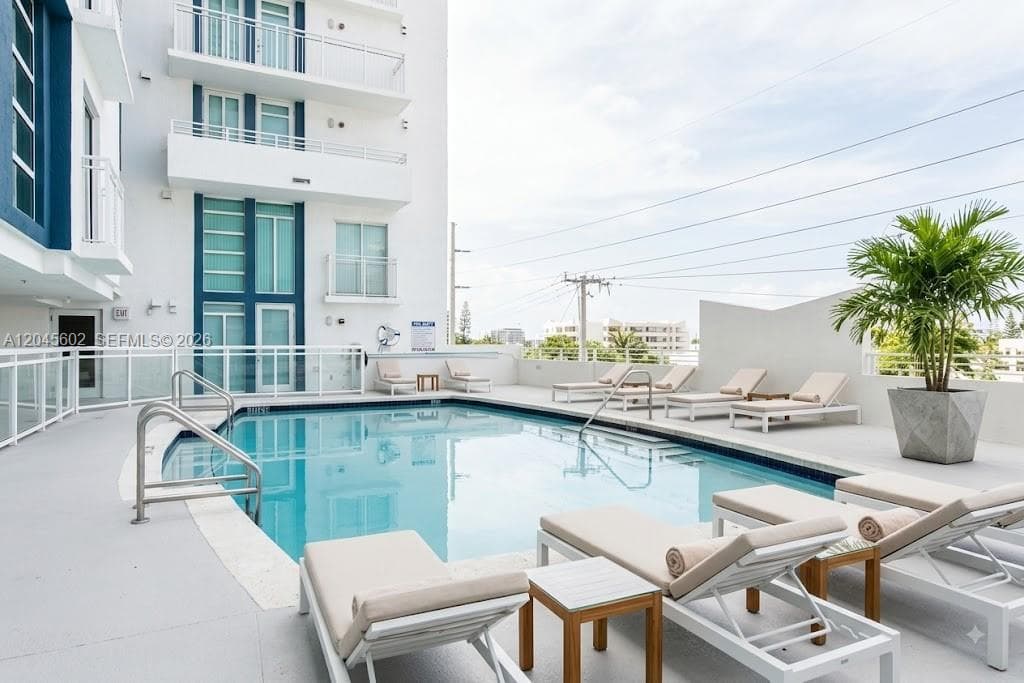 OCEANBLUE CONDO OF MIAMI · #712 in Miami Beach - Photo 25