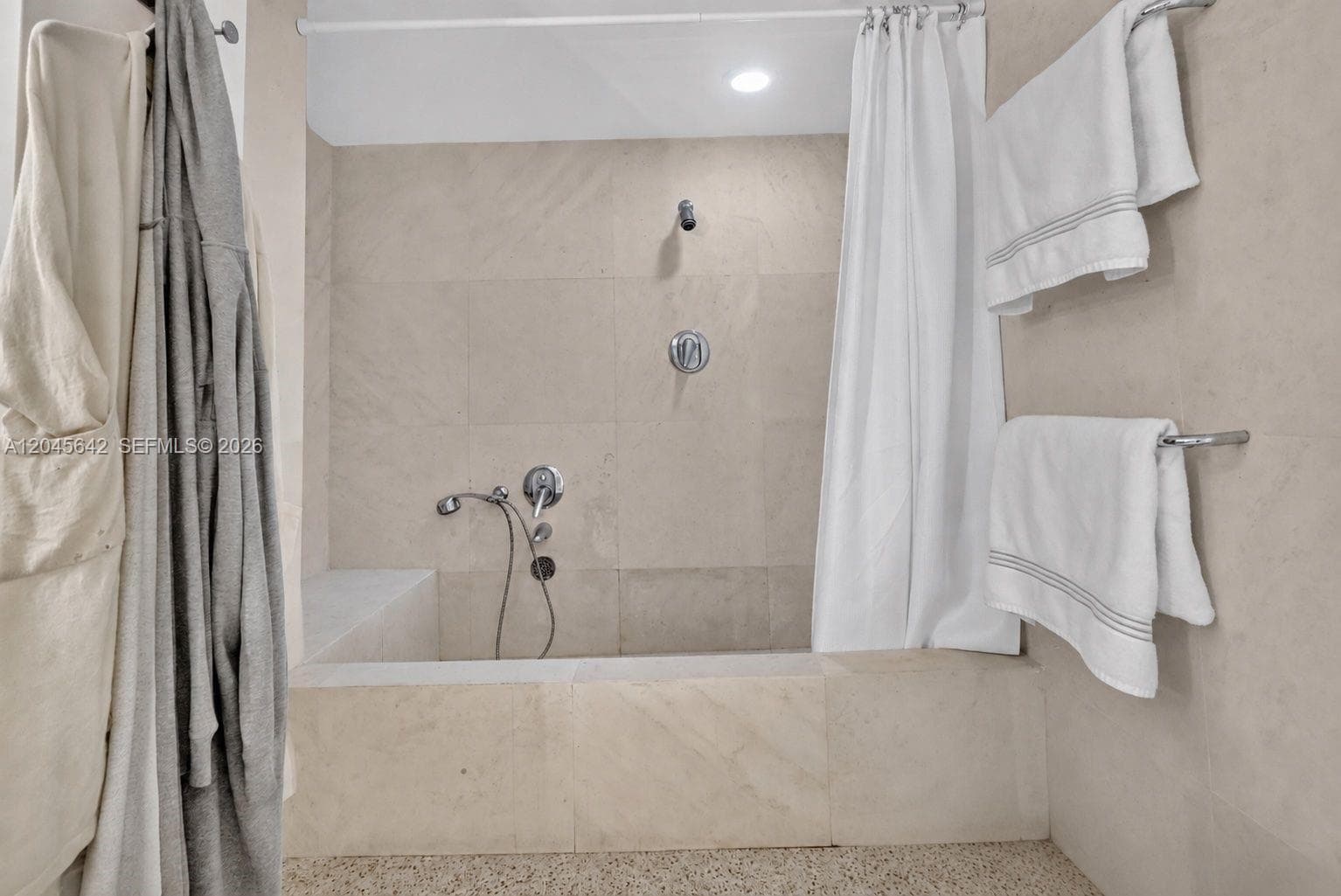 IMPERIAL HOUSE · #12E in Miami Beach - Photo 32