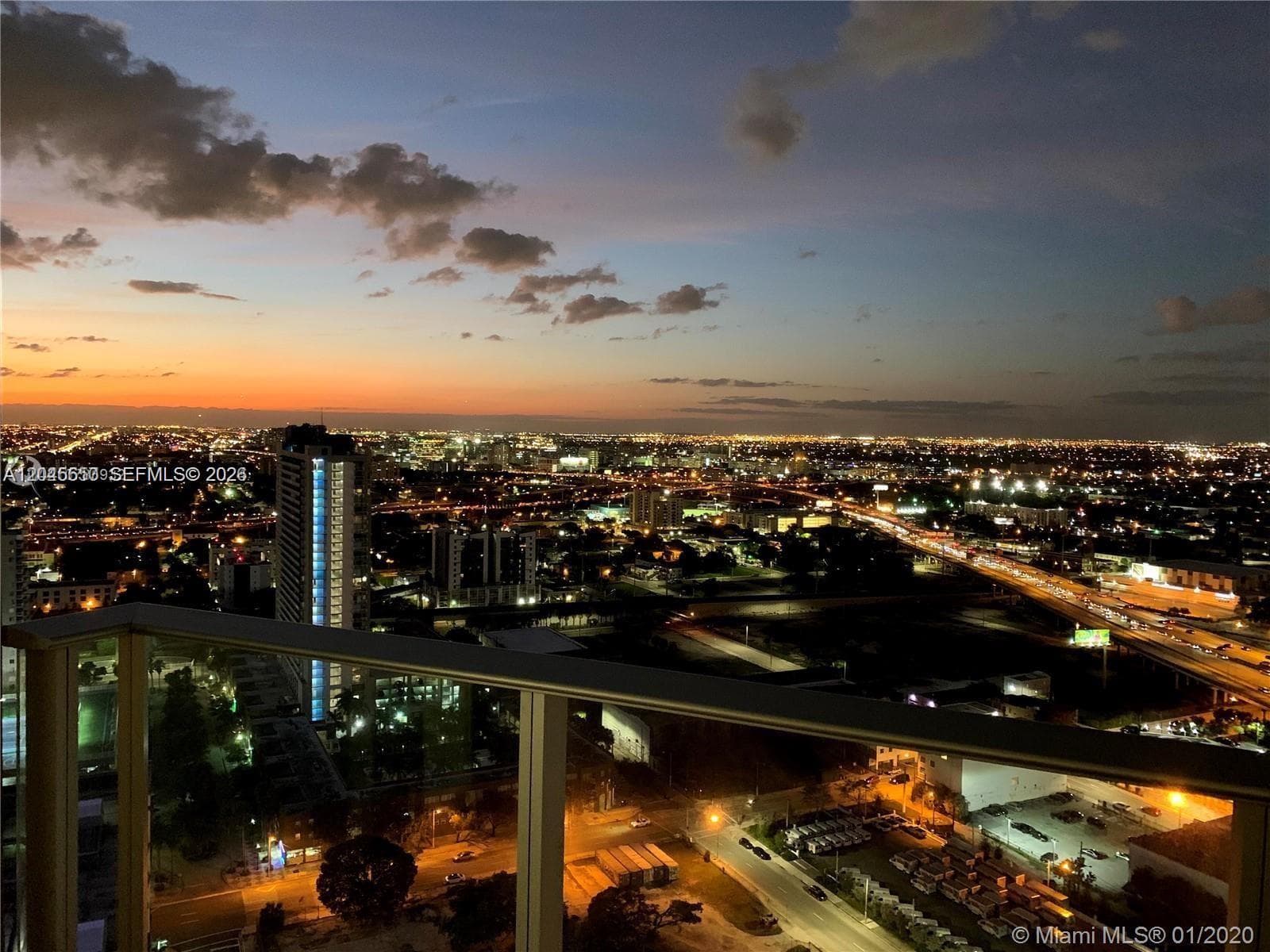 Paramount Miami Worldcenter · #2702 in Miami - Photo 2