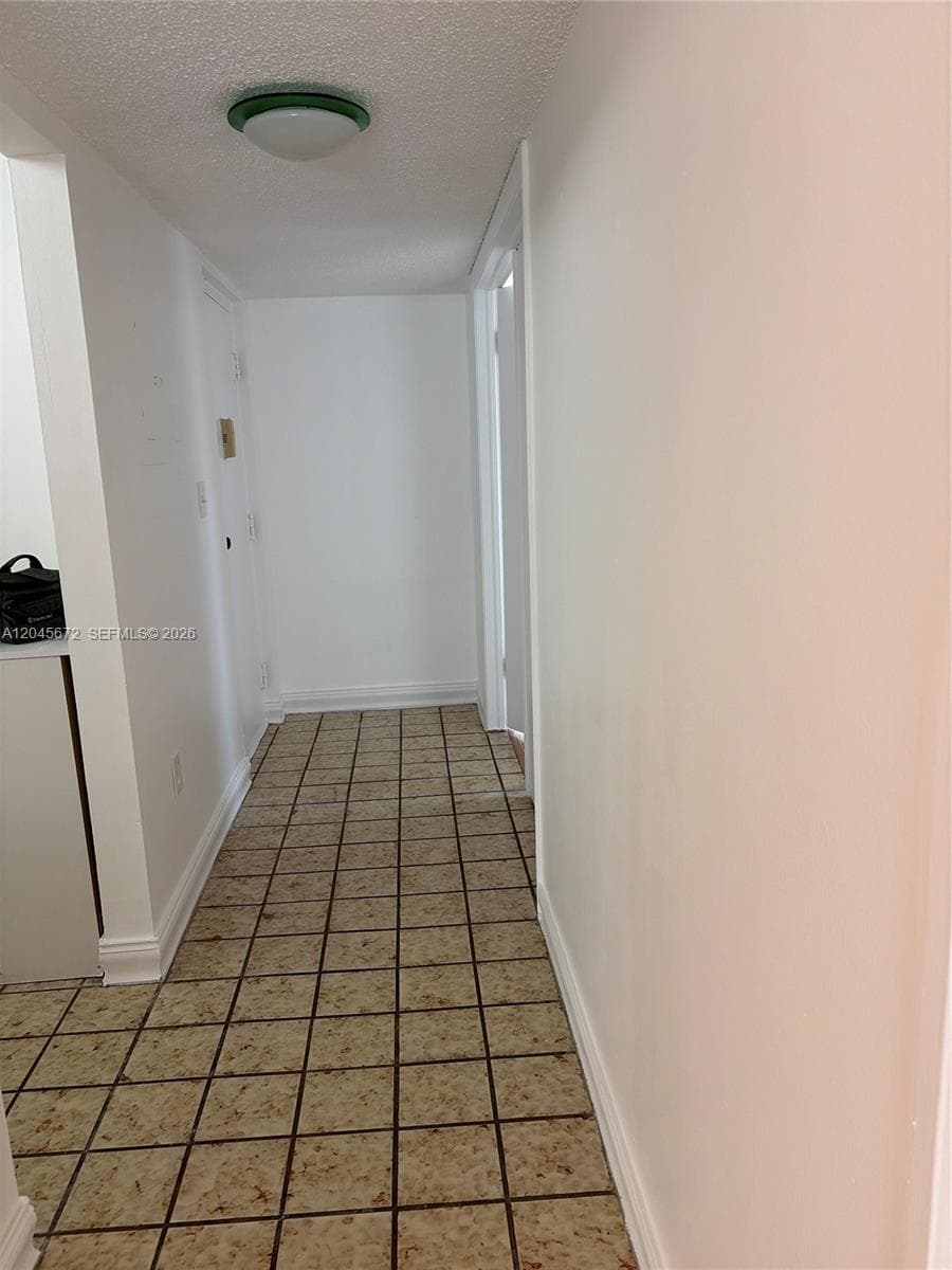 COLLINS VISTA CONDO · #404 in Miami Beach - Photo 3