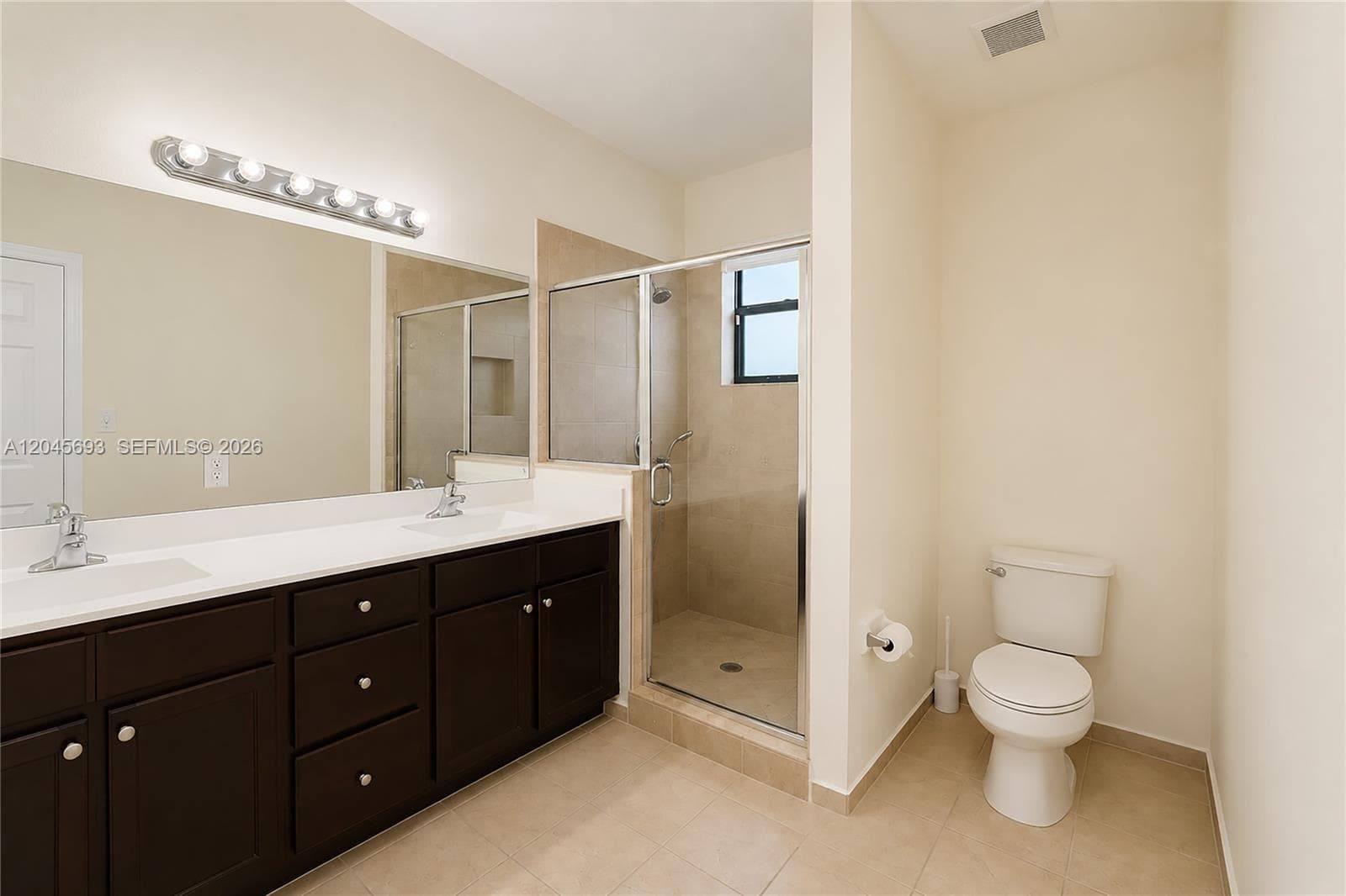 312 SE 37th Ter photo 17