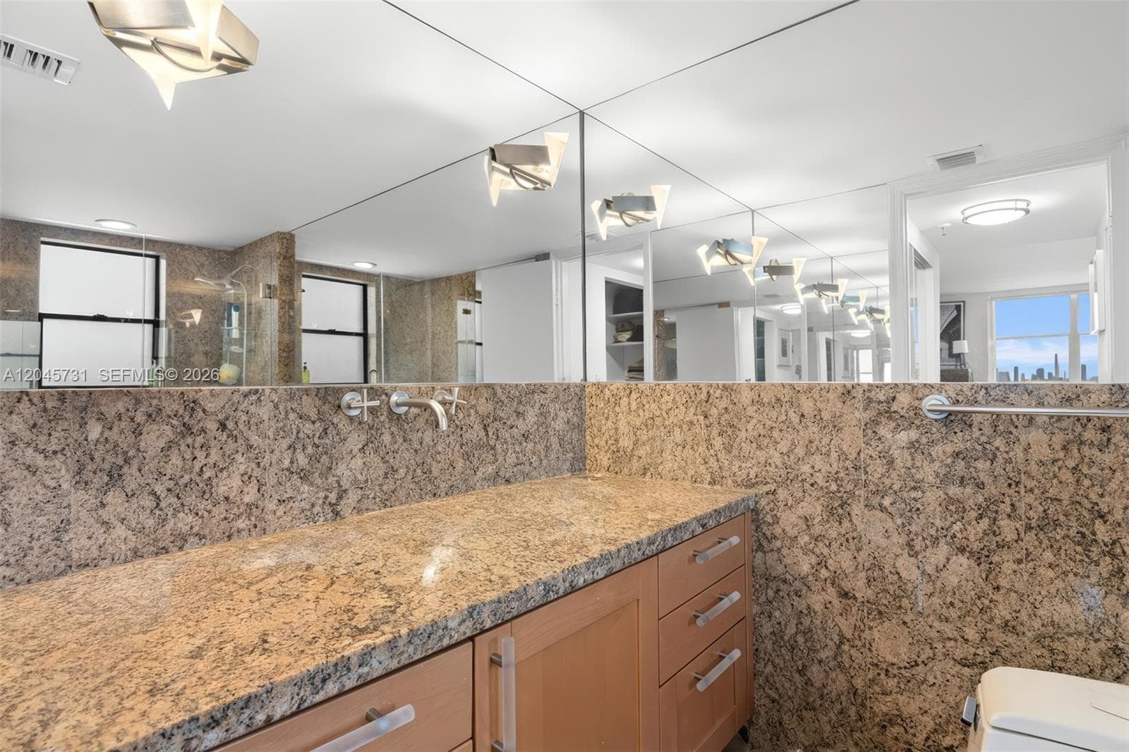 Parc Plaza Condos · #14F in Miami Beach - Photo 28