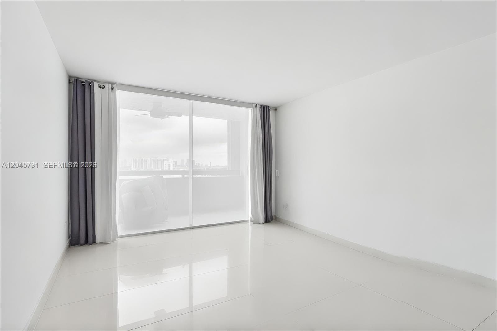 Parc Plaza Condos · #14F in Miami Beach - Photo 9