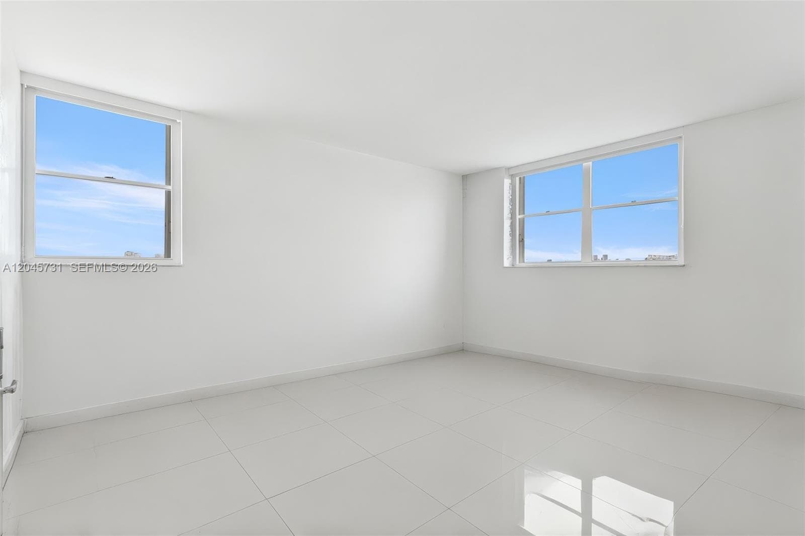 Parc Plaza Condos · #14F in Miami Beach - Photo 18
