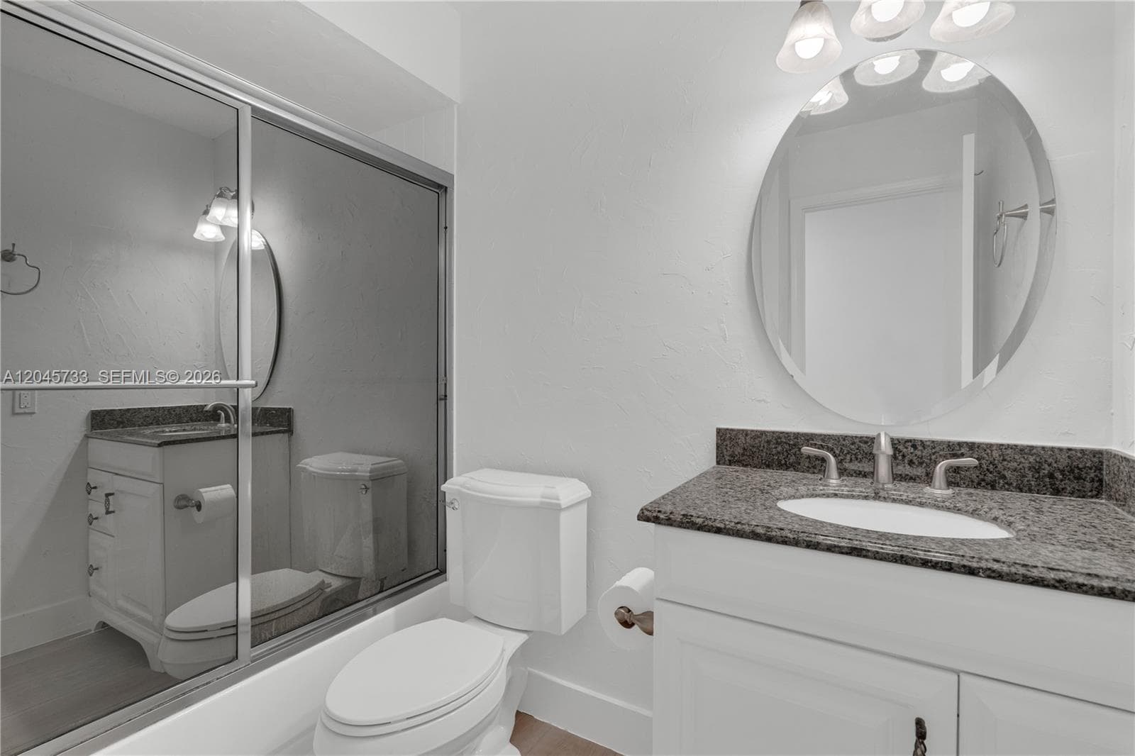2nd BATHROOM