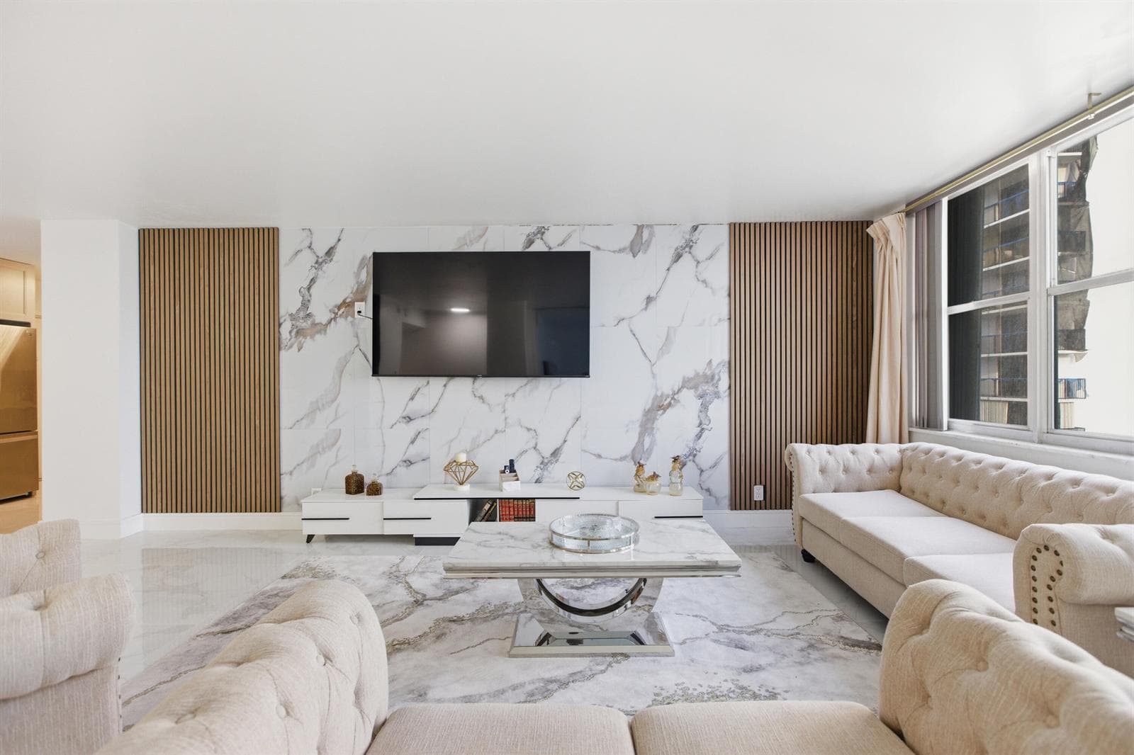 2101 S Ocean Drive 1507-9535