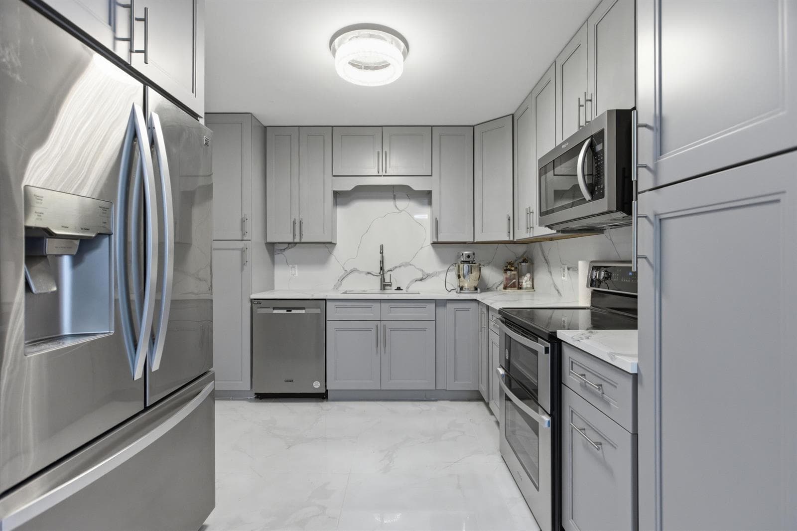 2101 S Ocean Drive 1507-9486