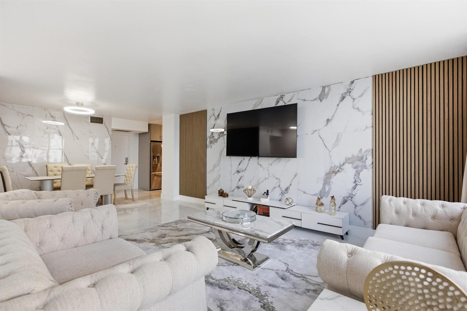 2101 S Ocean Drive 1507-9528