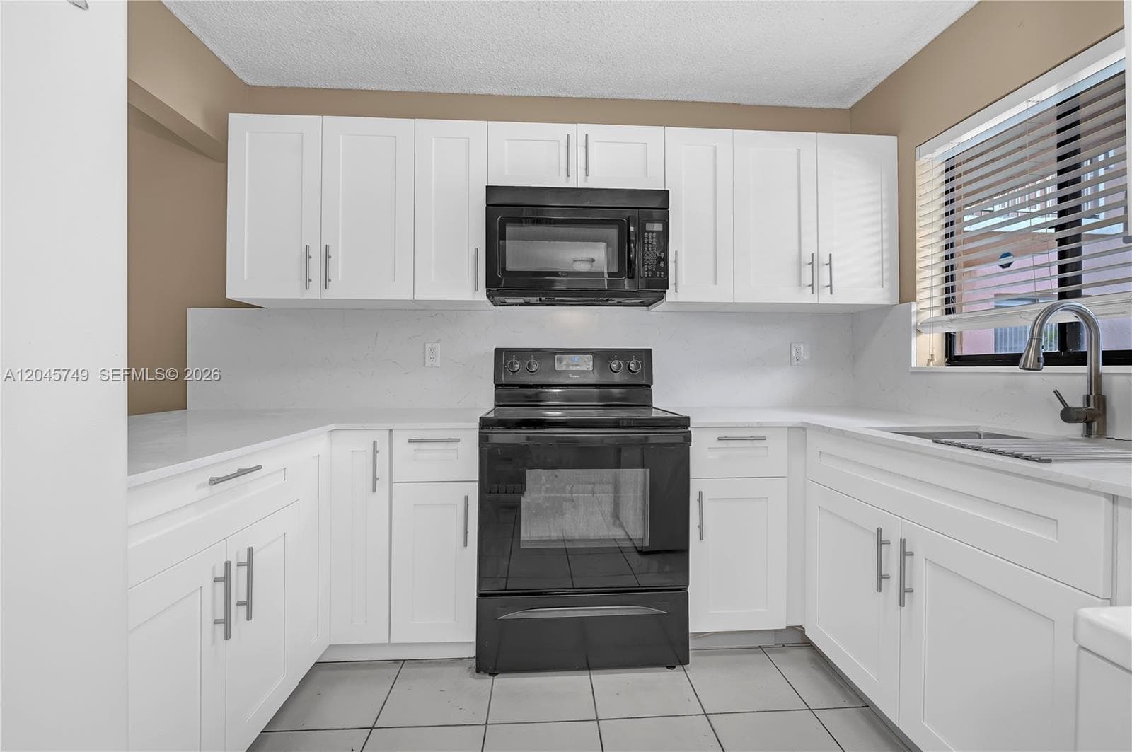 VILLAMORE CONDO · #B-111 in Hialeah - Photo 12