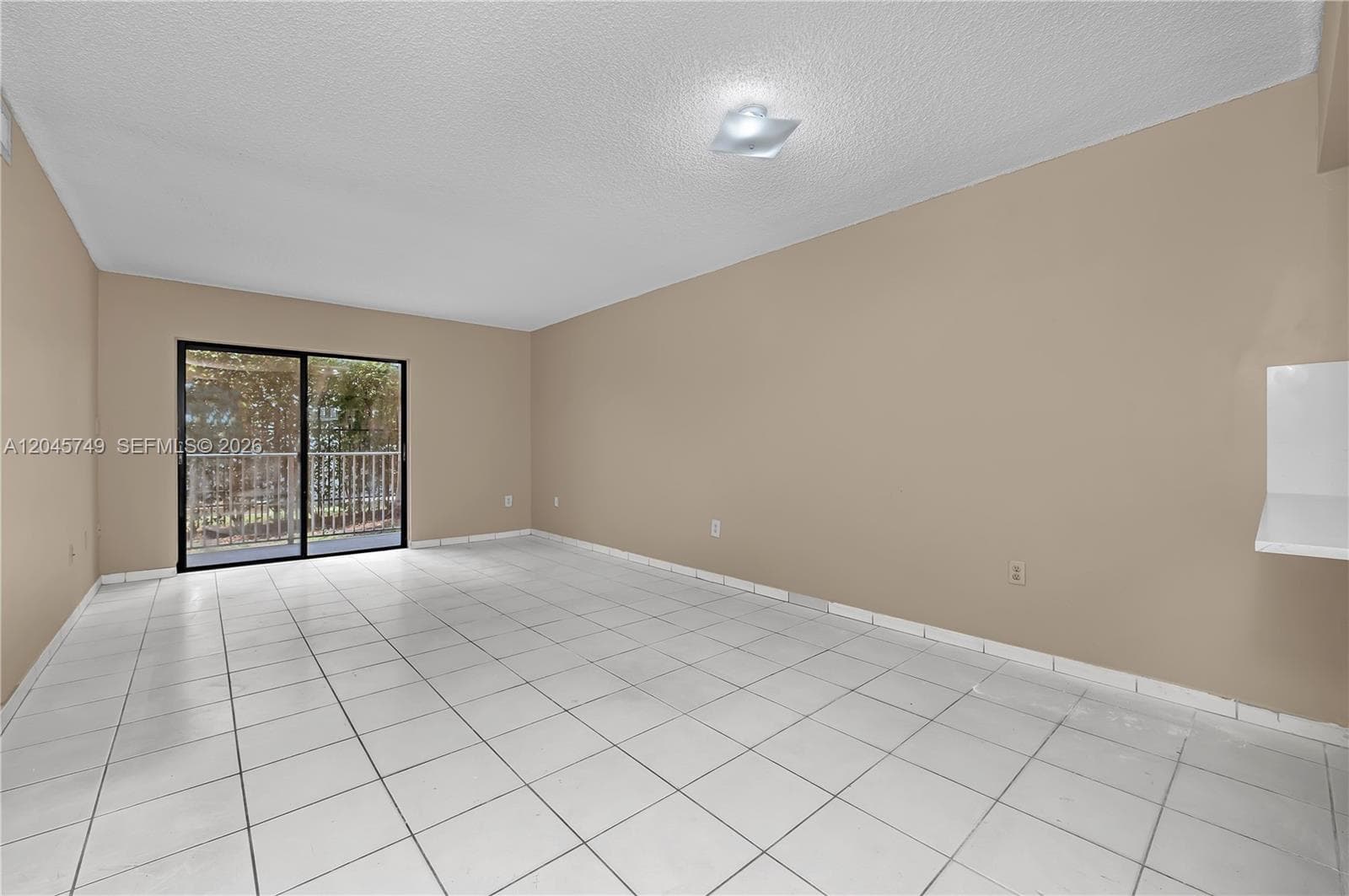 VILLAMORE CONDO · #B-111 in Hialeah - Photo 11
