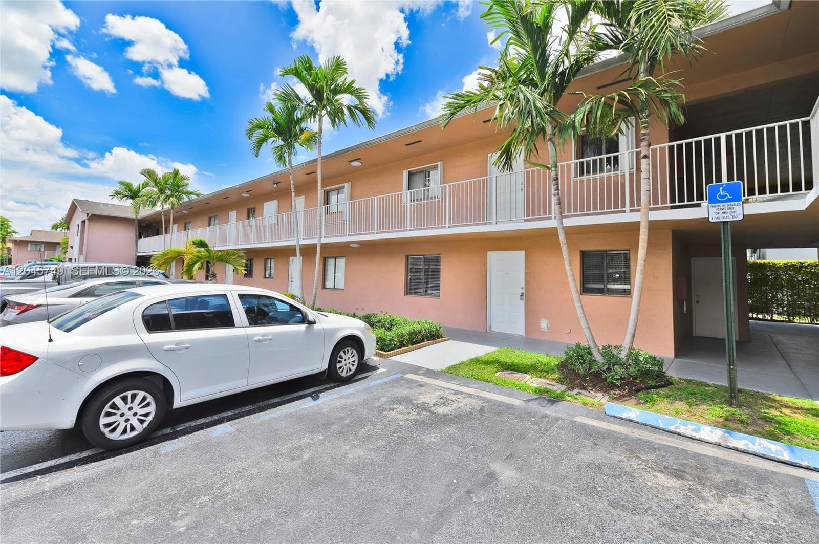VILLAMORE CONDO · #B-111 in Hialeah - Photo 21