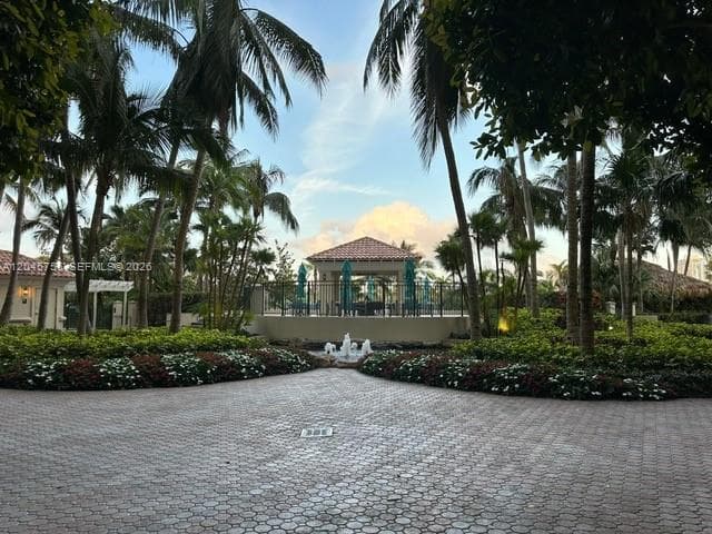 TURNBERRY ON THE GREEN CO · #406 in Aventura - Photo 17